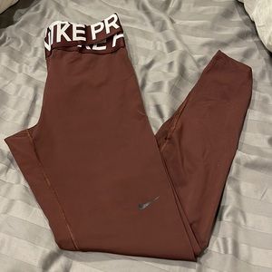 Nike leggings